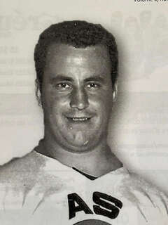 Ben Deshaies (Lionel)